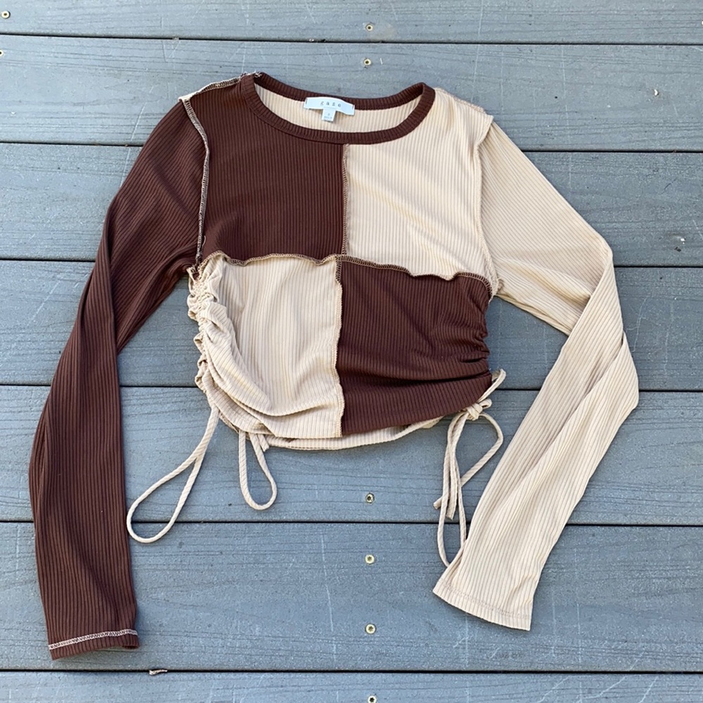 a CUTE TRENDY colorblock long sleeve